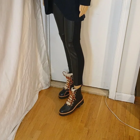 Stunning Marc Fisher Black Leather And 100% Shearling Booties - Picture 6 of 16